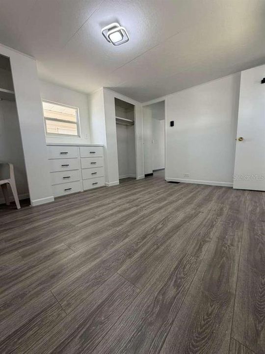 For Sale: $55,000 (2 beds, 2 baths, 1200 Square Feet)
