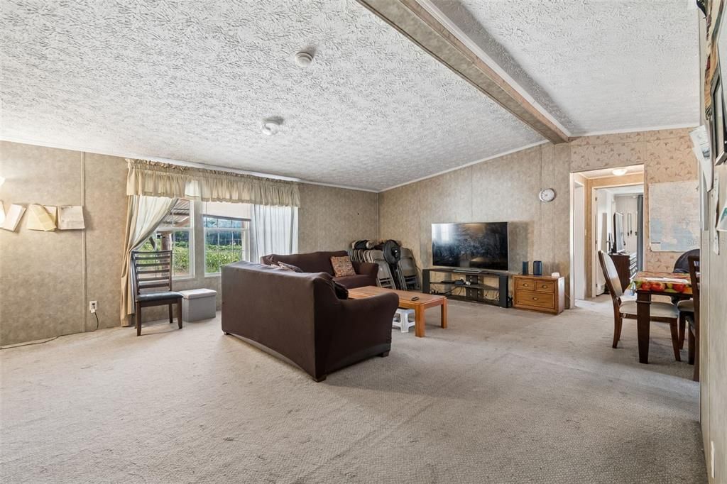 На продажу: $539,000 (3 спален, 2 ванн, 1620 Квадратных фут)