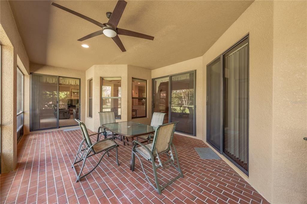 For Sale: $659,900 (5 beds, 3 baths, 2892 Square Feet)