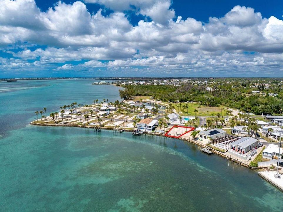 待售: $225,000 (0.08 acres)