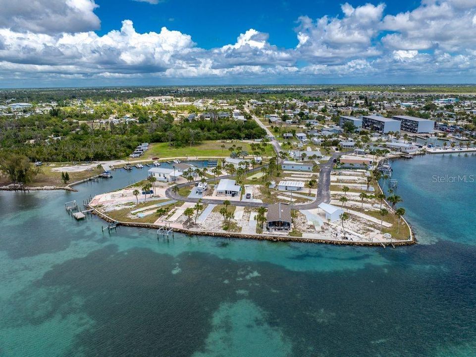 待售: $225,000 (0.08 acres)