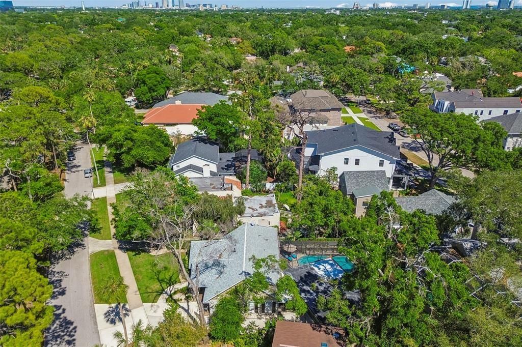 На продажу: $1,550,000 (5 спален, 3 ванн, 2610 Квадратных фут)