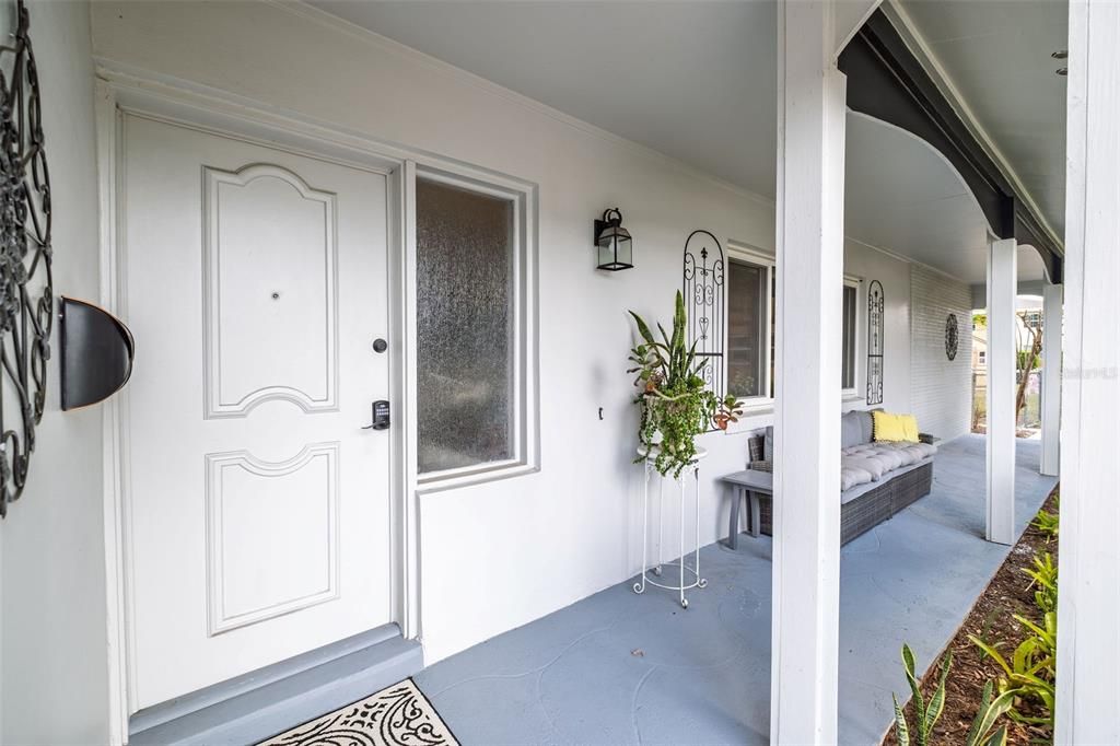 Activo con contrato: $375,000 (3 camas, 2 baños, 1473 Pies cuadrados)