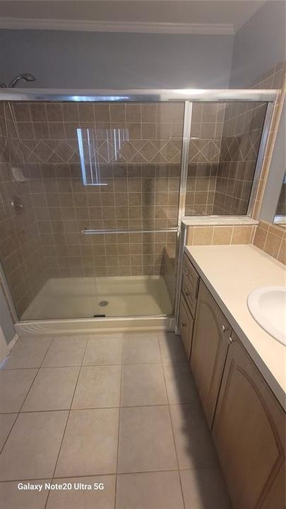 For Rent: $1,800 (3 beds, 2 baths, 1424 Square Feet)