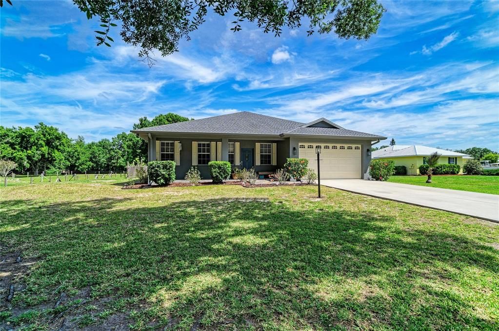 Active With Contract: $490,000 (3 beds, 2 baths, 1608 Square Feet)