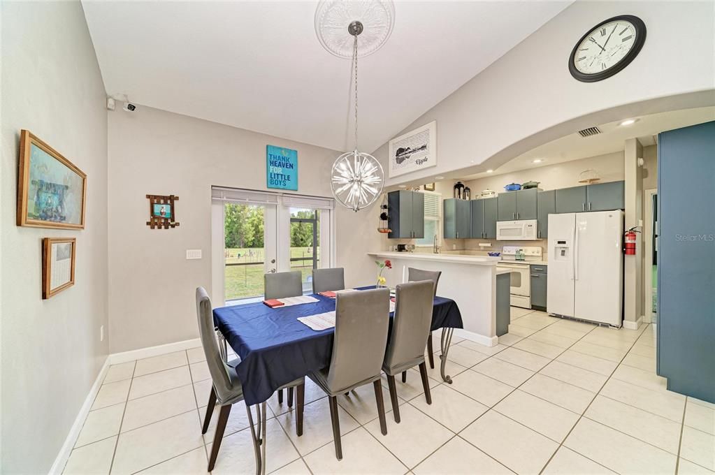 Active With Contract: $490,000 (3 beds, 2 baths, 1608 Square Feet)