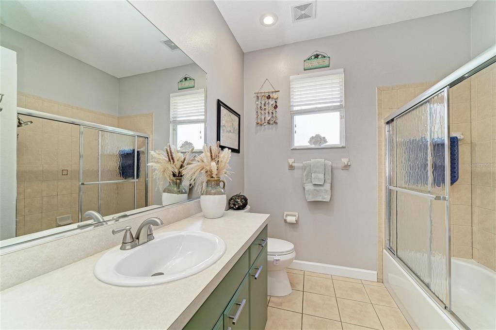 Active With Contract: $490,000 (3 beds, 2 baths, 1608 Square Feet)