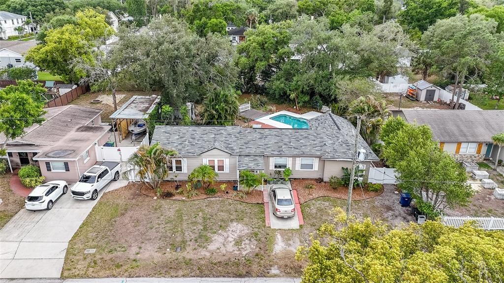 Activo con contrato: $410,000 (0.29 acres)