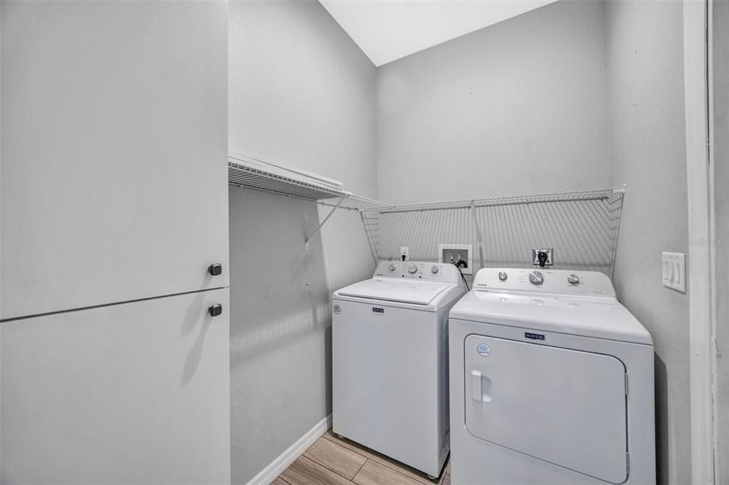 En Venta: $385,000 (3 camas, 2 baños, 1818 Pies cuadrados)