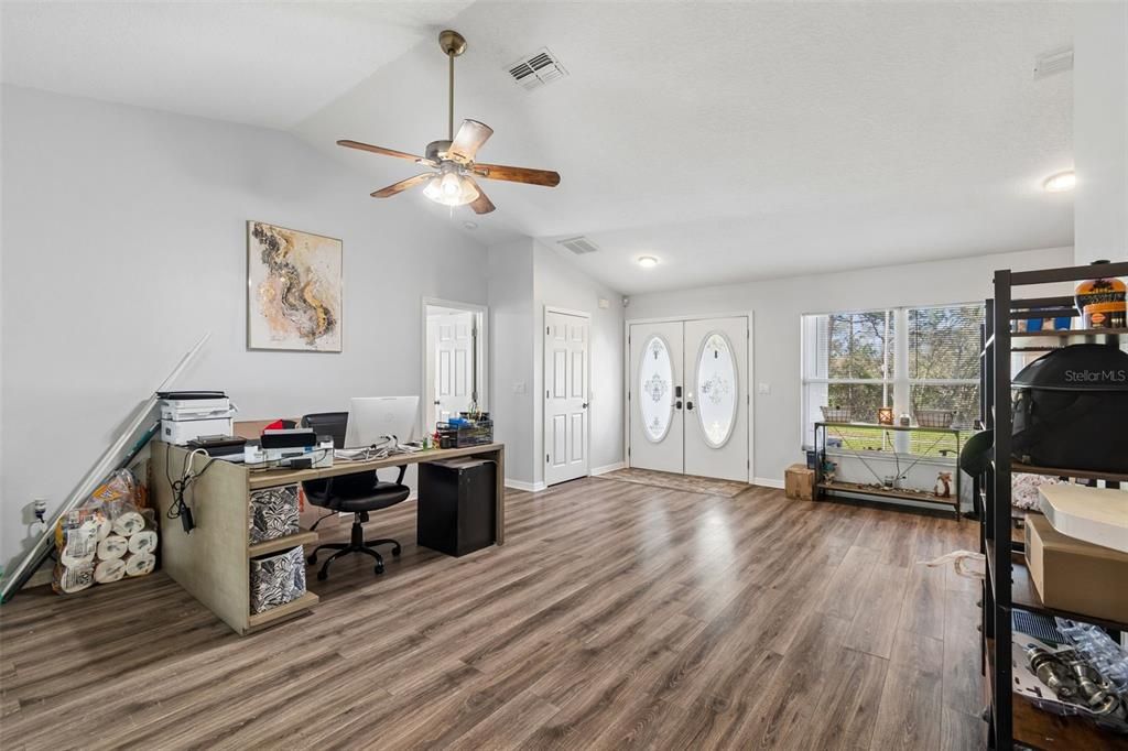 For Sale: $589,999 (3 beds, 2 baths, 1896 Square Feet)