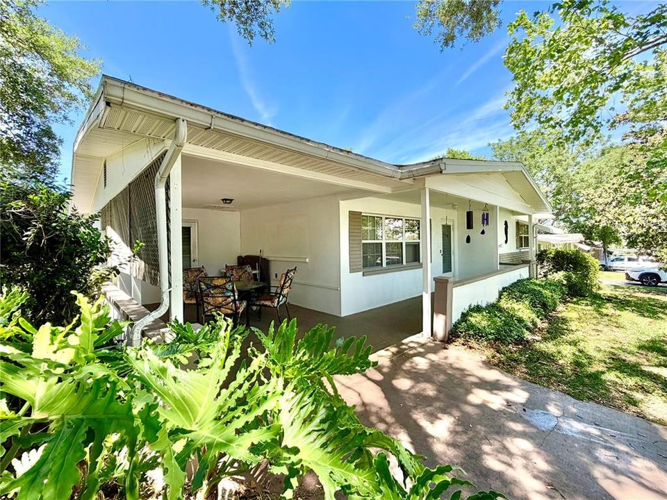 Activo con contrato: $179,000 (2 camas, 1 baños, 1112 Pies cuadrados)