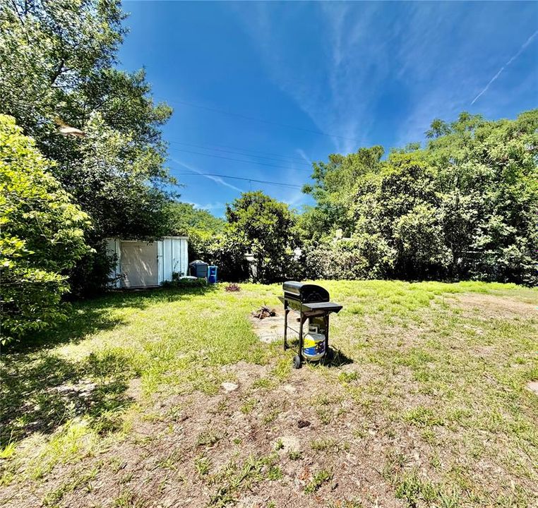 Activo con contrato: $179,000 (2 camas, 1 baños, 1112 Pies cuadrados)