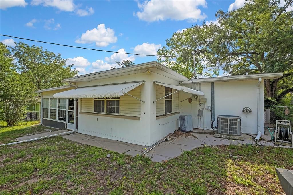 Activo con contrato: $179,000 (2 camas, 1 baños, 1112 Pies cuadrados)