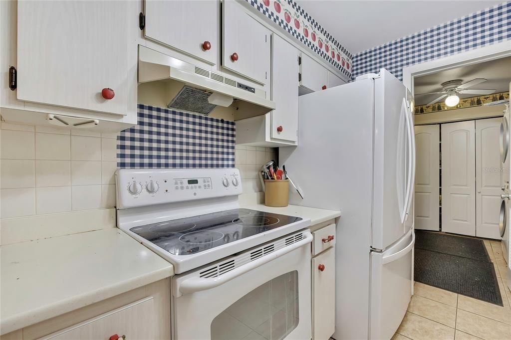 Activo con contrato: $179,000 (2 camas, 1 baños, 1112 Pies cuadrados)