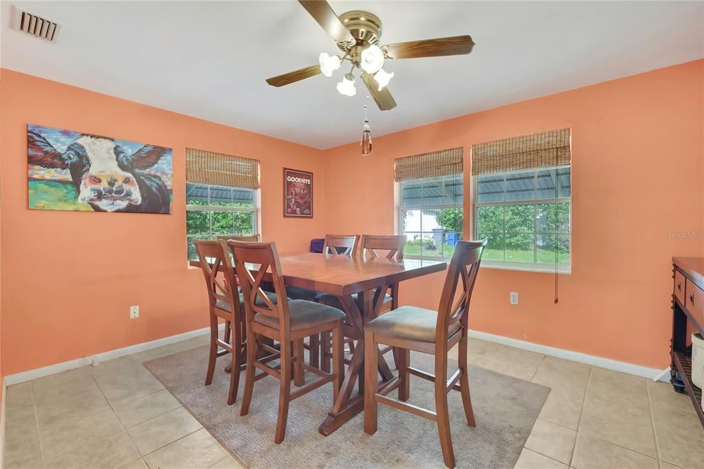 Activo con contrato: $179,000 (2 camas, 1 baños, 1112 Pies cuadrados)