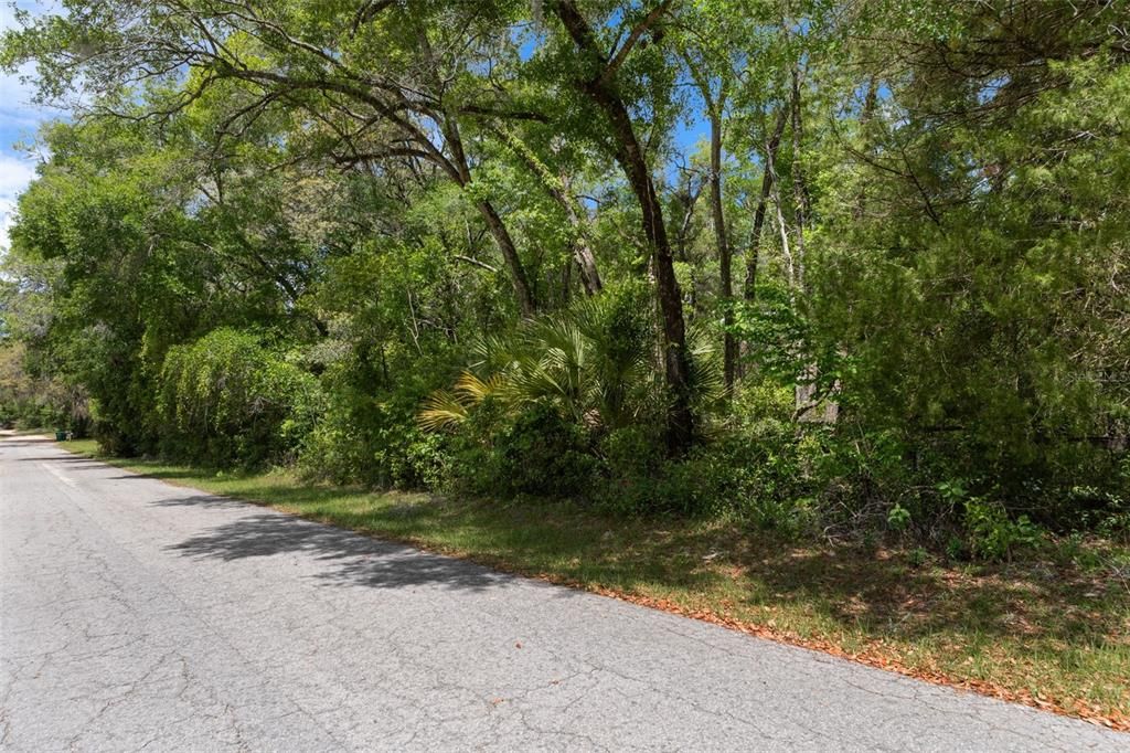 На продажу: $509,250 (6.41 acres)