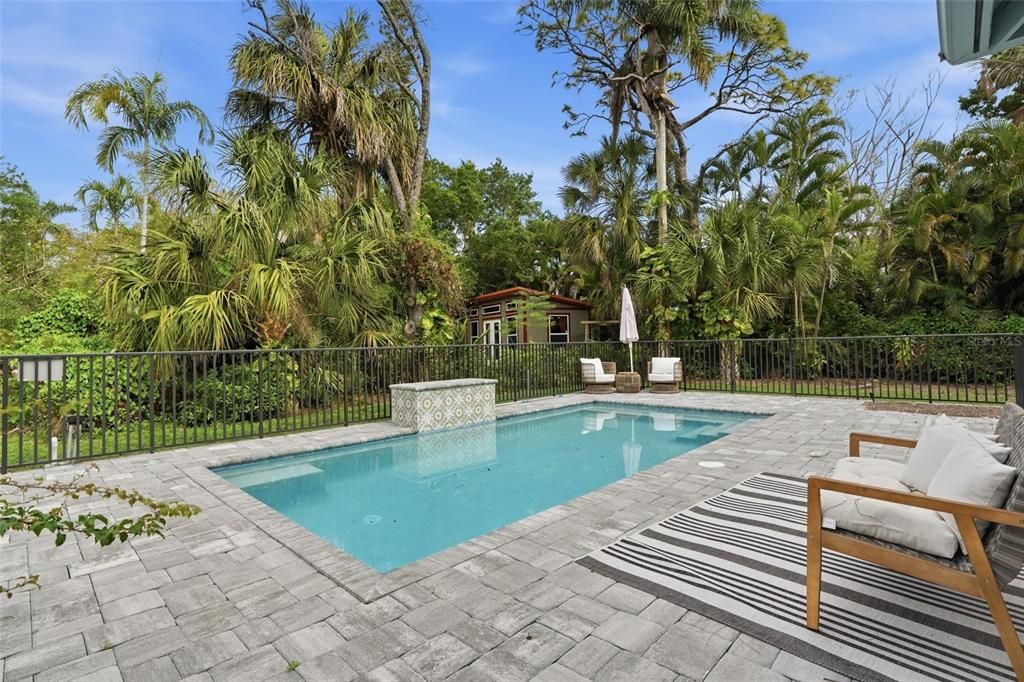 For Sale: $895,000 (4 beds, 2 baths, 2936 Square Feet)