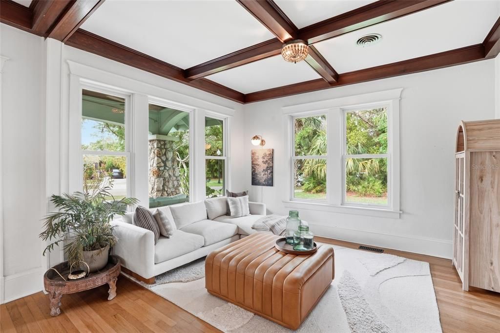 For Sale: $895,000 (4 beds, 2 baths, 2936 Square Feet)