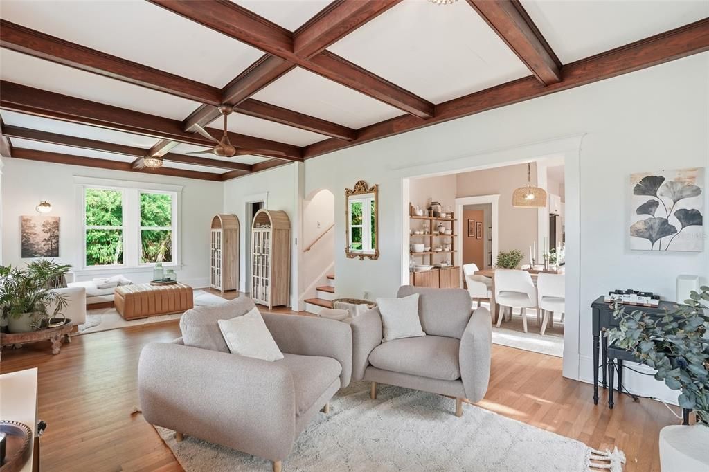 For Sale: $895,000 (4 beds, 2 baths, 2936 Square Feet)
