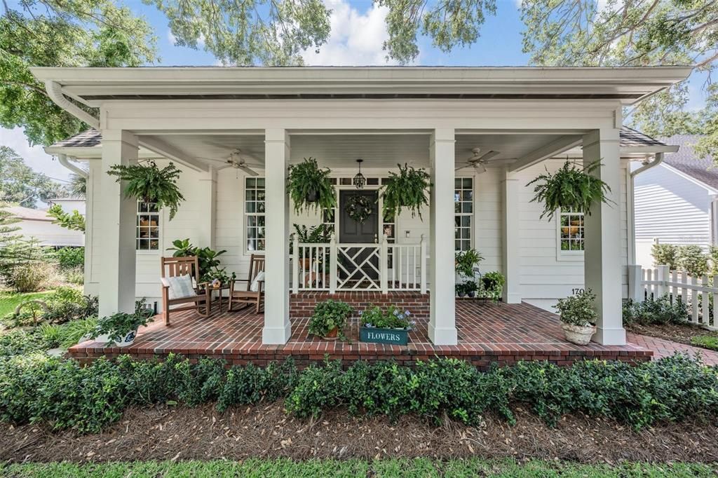 For Sale: $1,400,000 (4 beds, 3 baths, 2677 Square Feet)