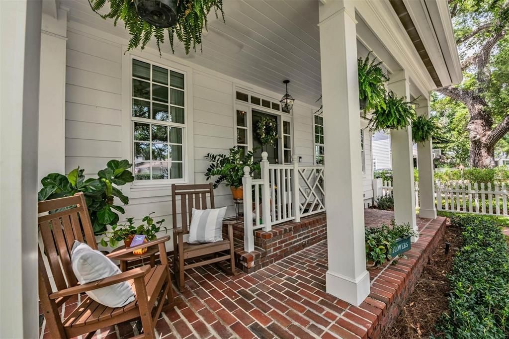 For Sale: $1,400,000 (4 beds, 3 baths, 2677 Square Feet)