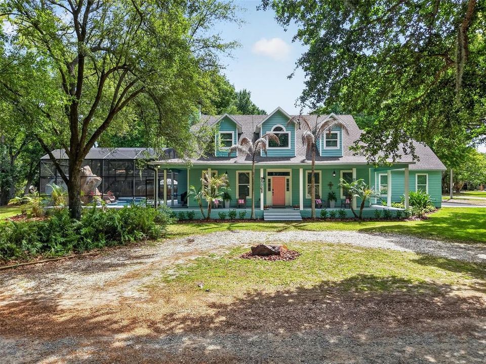For Sale: $1,145,000 (4 beds, 2 baths, 2469 Square Feet)