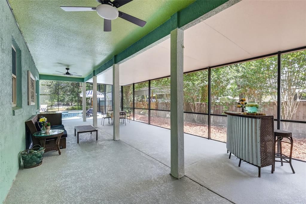 For Sale: $1,145,000 (4 beds, 2 baths, 2469 Square Feet)