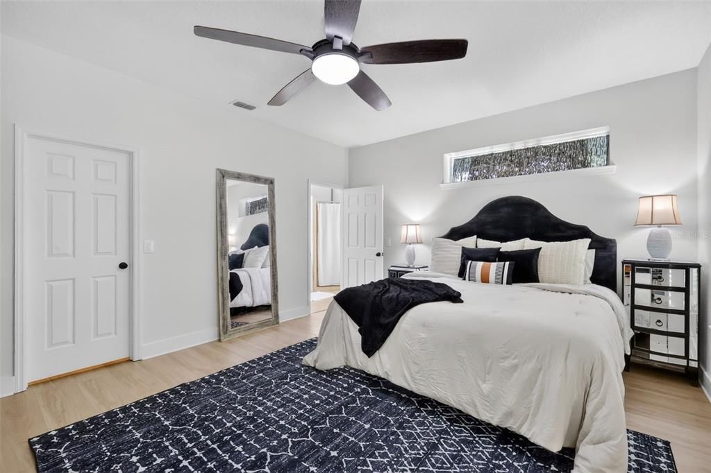 For Sale: $1,145,000 (4 beds, 2 baths, 2469 Square Feet)