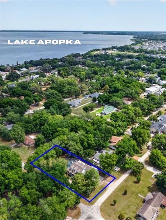 For Sale: $1,145,000 (4 beds, 2 baths, 2469 Square Feet)
