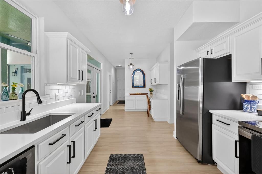 For Sale: $1,145,000 (4 beds, 2 baths, 2469 Square Feet)