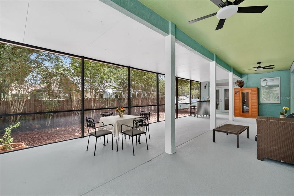 For Sale: $1,145,000 (4 beds, 2 baths, 2469 Square Feet)