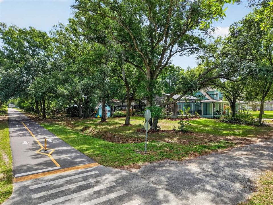 For Sale: $1,145,000 (4 beds, 2 baths, 2469 Square Feet)