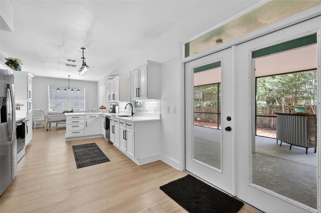 For Sale: $1,145,000 (4 beds, 2 baths, 2469 Square Feet)