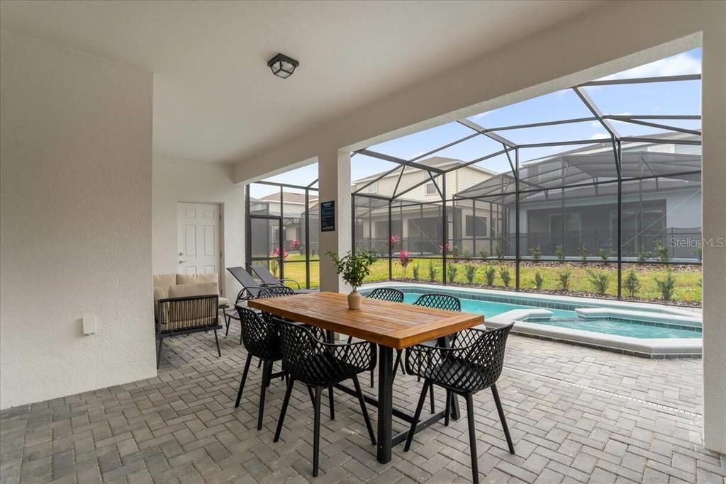 En Venta: $919,000 (7 camas, 5 baños, 3286 Pies cuadrados)