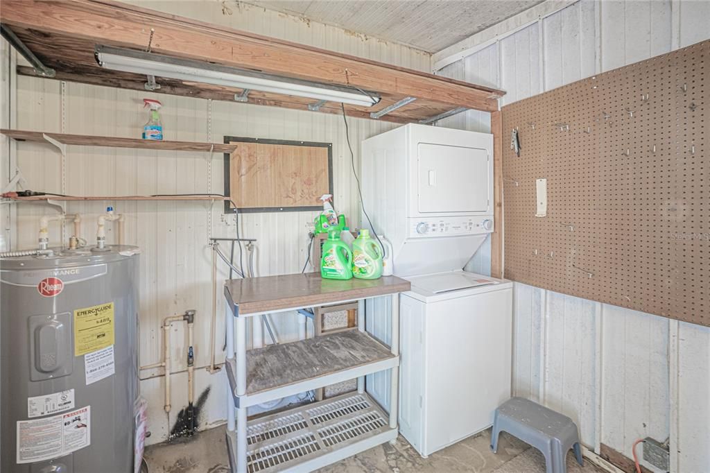 На продажу: $75,000 (2 спален, 2 ванн, 864 Квадратных фут)