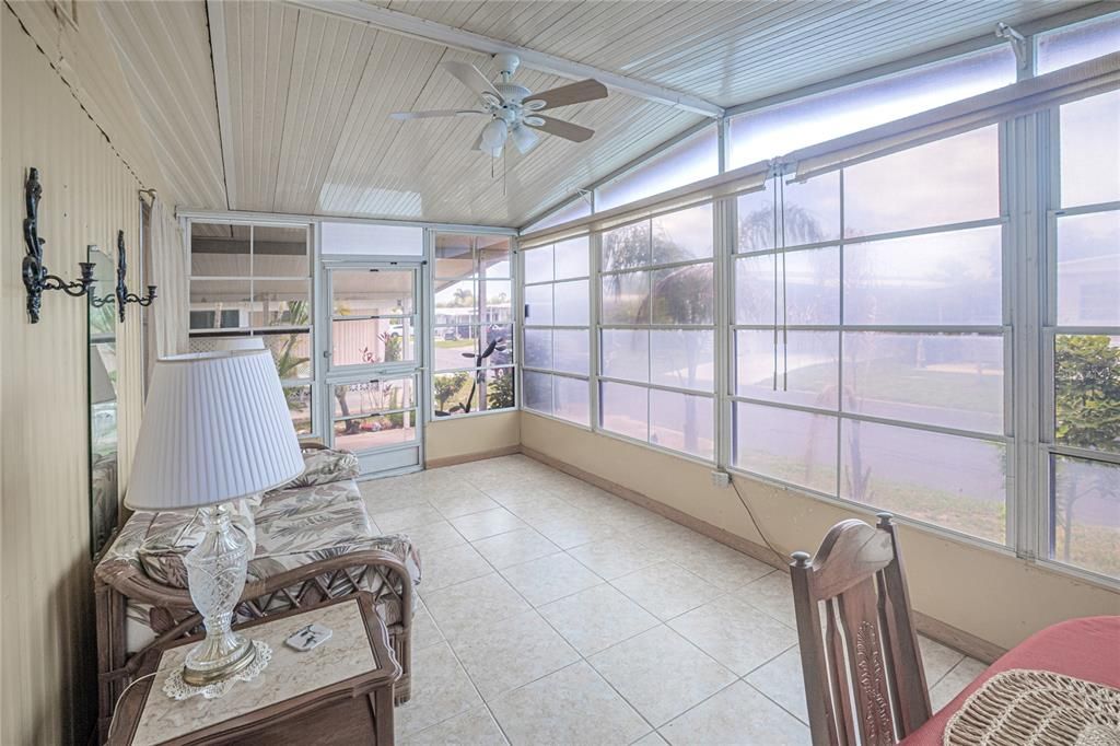 На продажу: $75,000 (2 спален, 2 ванн, 864 Квадратных фут)