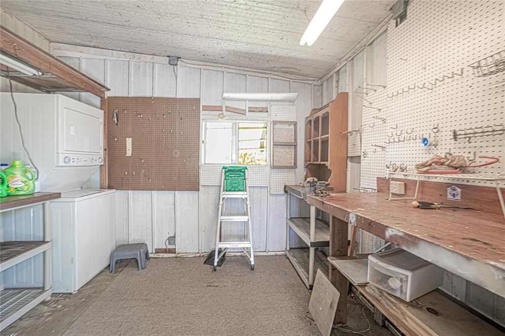 На продажу: $75,000 (2 спален, 2 ванн, 864 Квадратных фут)