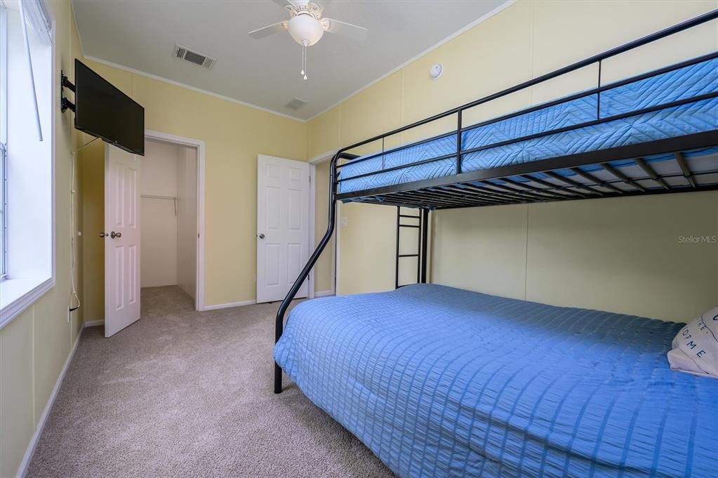 En Venta: $749,900 (3 camas, 2 baños, 1612 Pies cuadrados)