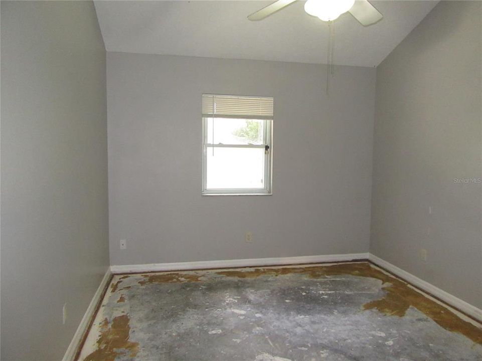 Active With Contract: $289,900 (3 beds, 2 baths, 2090 Square Feet)