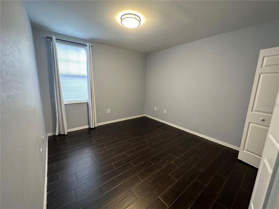 Active With Contract: $1,799 (3 beds, 2 baths, 1195 Square Feet)