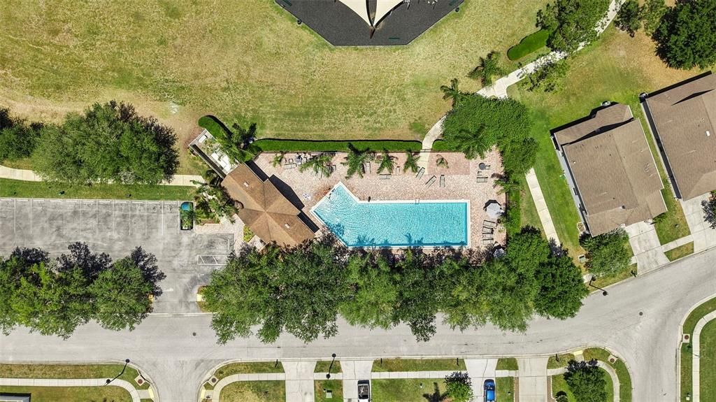 Activo con contrato: $359,000 (3 camas, 2 baños, 1612 Pies cuadrados)