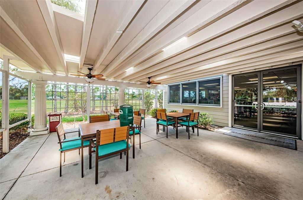For Sale: $360,000 (2 beds, 2 baths, 1900 Square Feet)