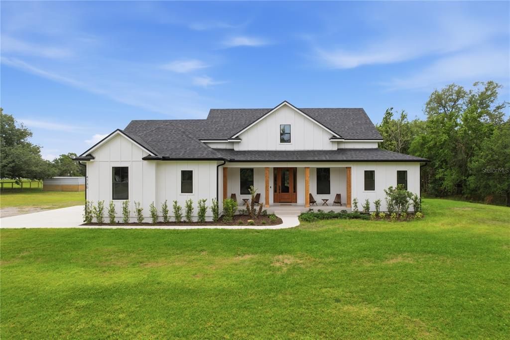 En Venta: $779,000 (5 camas, 3 baños, 2621 Pies cuadrados)