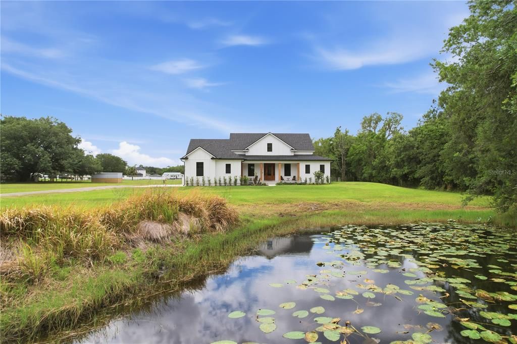 En Venta: $779,000 (5 camas, 3 baños, 2621 Pies cuadrados)