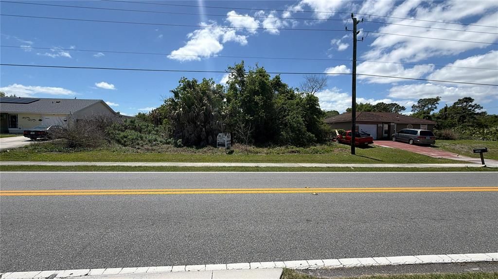Activo con contrato: $47,900 (0.23 acres)