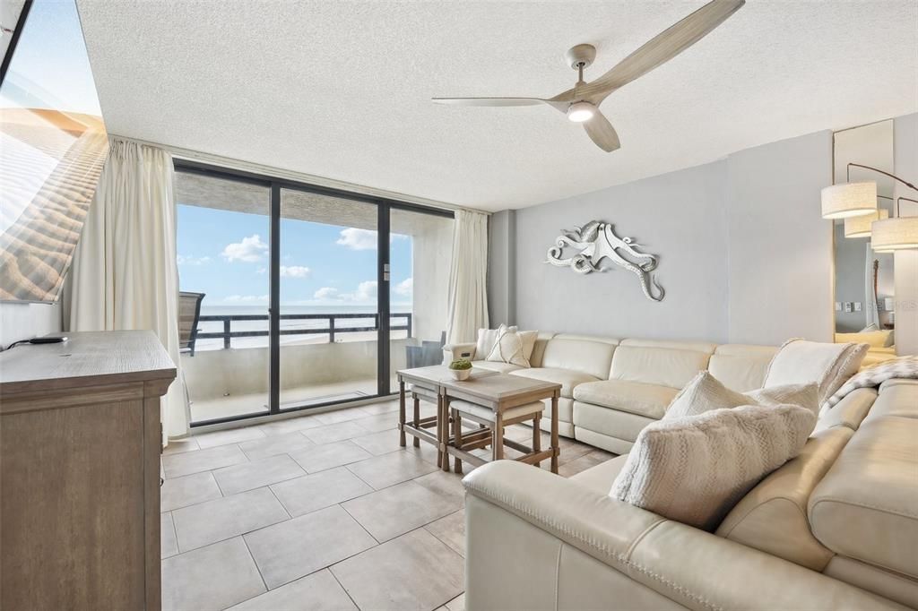 Activo con contrato: $475,000 (2 camas, 2 baños, 1372 Pies cuadrados)
