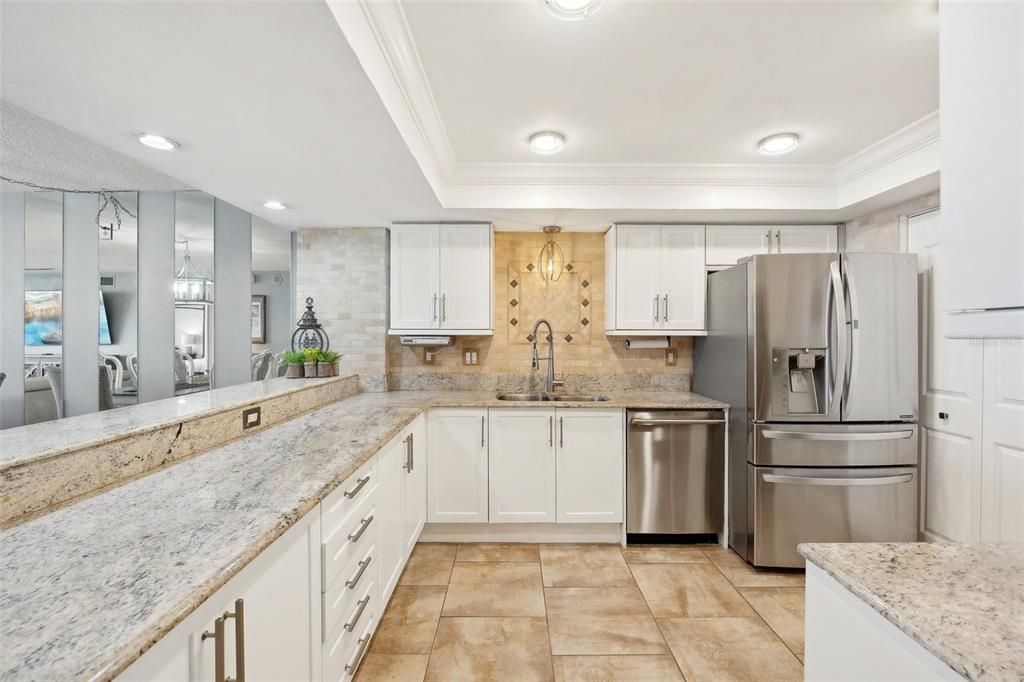 Activo con contrato: $475,000 (2 camas, 2 baños, 1372 Pies cuadrados)