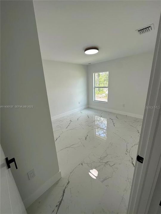 En Renta: $2,700 (4 camas, 2 baños, 1652 Pies cuadrados)
