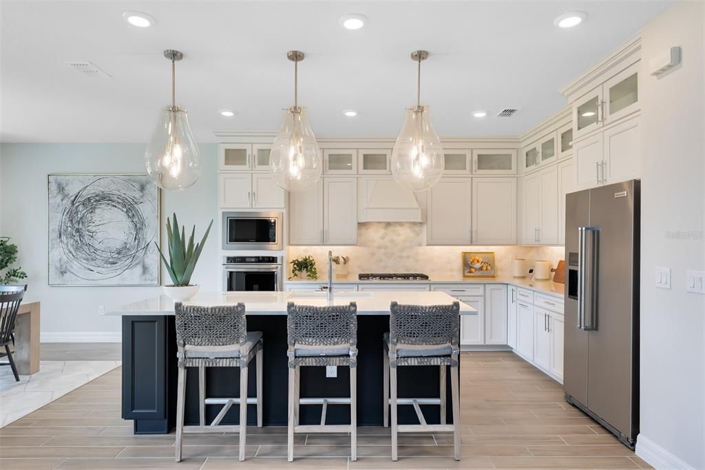 Active With Contract: $1,300,000 (5 beds, 4 baths, 3617 Square Feet)