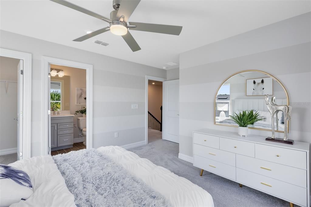Active With Contract: $1,300,000 (5 beds, 4 baths, 3617 Square Feet)
